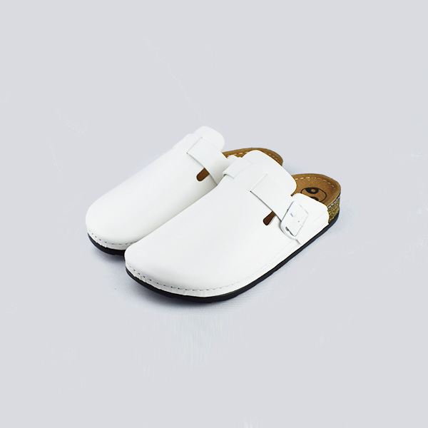Sabot pour femme confortable 700-2 blanc...............  sabots femme Maroc